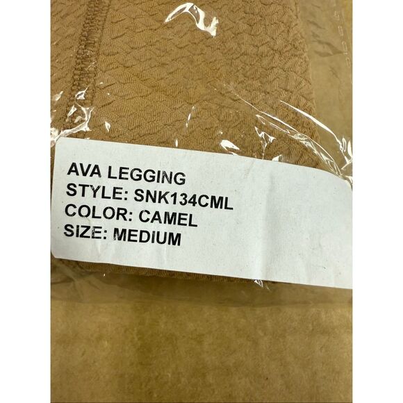 New Gigi C Ava Snakeskin High Waist Leggings M Camel - Picture 5 of 5